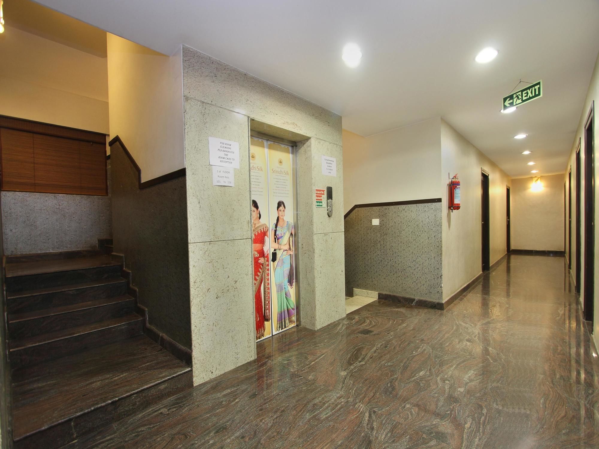 Oyo 435 Hotel Amshi International Μπανγκαλόρ Εξωτερικό φωτογραφία
